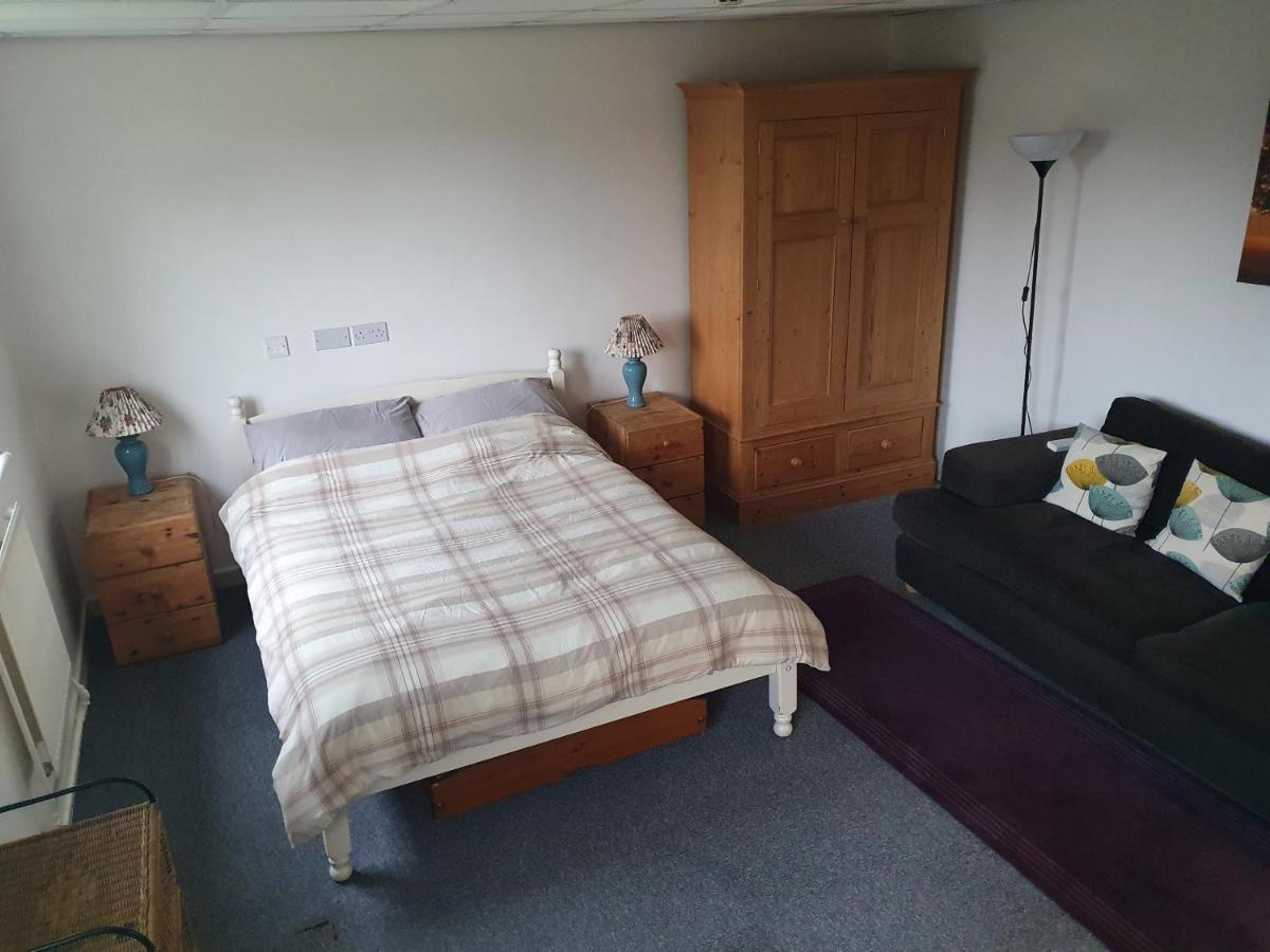Dan'S Homestay Bristol Exterior foto