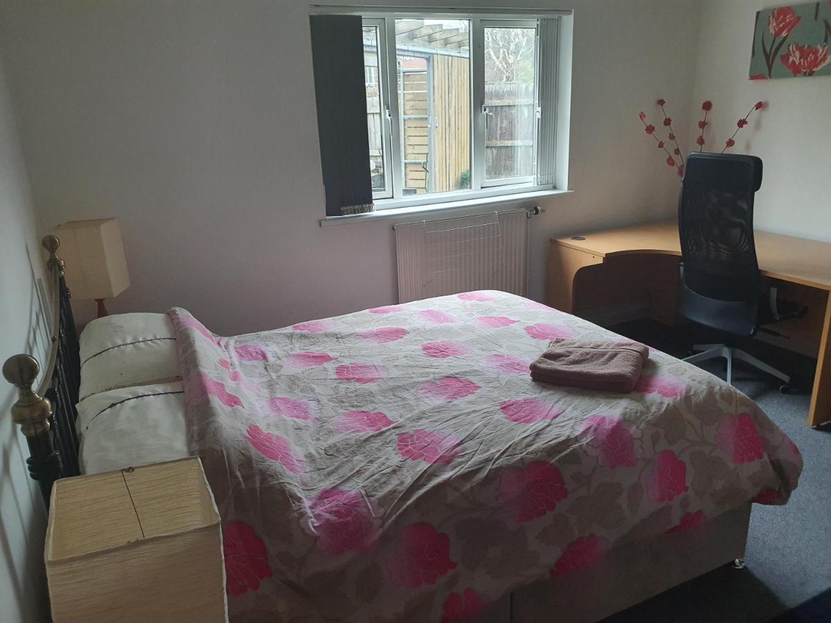Dan'S Homestay Bristol Exterior foto